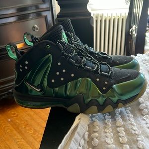Nike Charles Barkley green posite sneakers